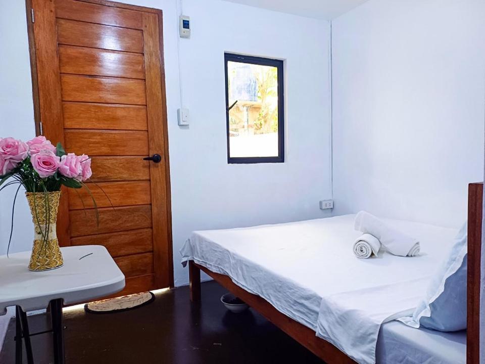 Isla Linaw Siargao Hostel General Luna  Buitenkant foto